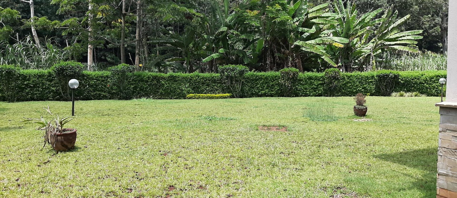 5 En-Suite Townhouse with Fireplace & Pool - Kitisuru