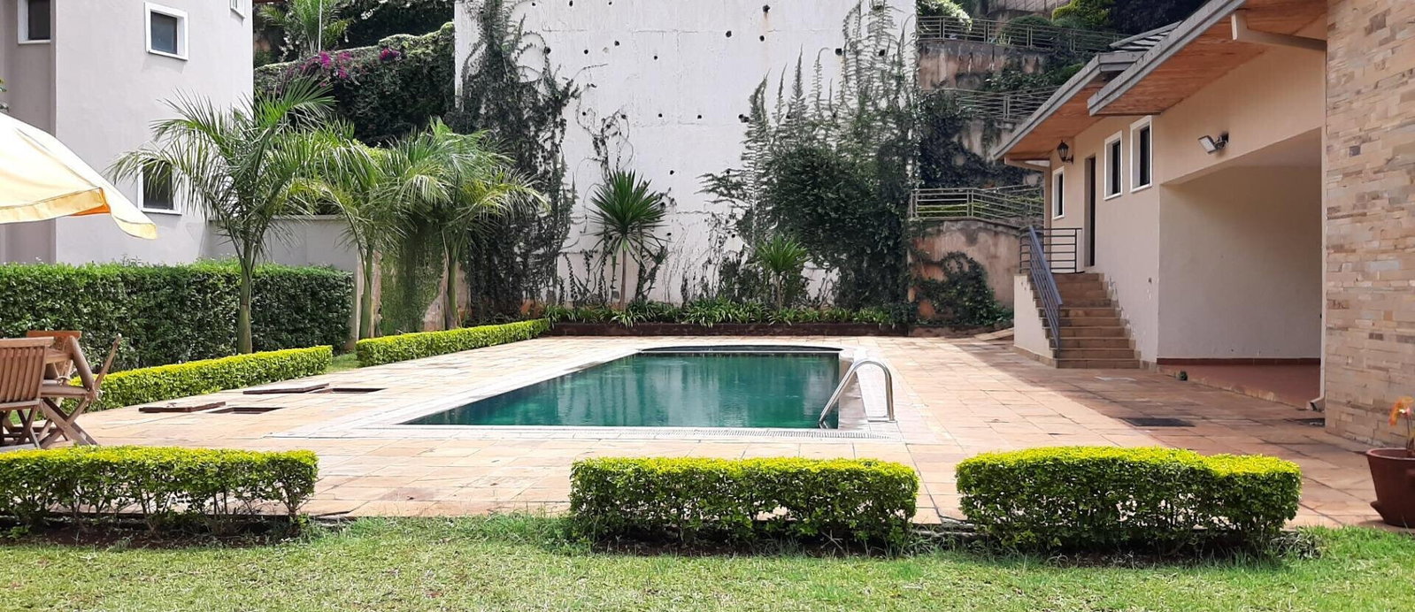 5 En-Suite Townhouse with Fireplace & Pool - Kitisuru