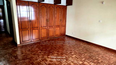 5bdrm Villa in Millennium Villas, Riverside Drive for sale - Image 6