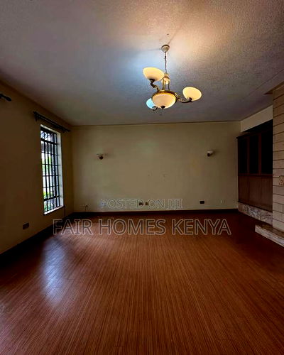 5bdrm Townhouse / Terrace in Convent Drive, Lavington for rent - Image 2