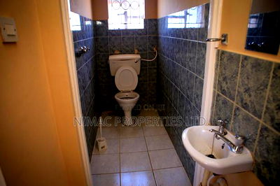 5bdrm Maisonette in Makongeni / Thika for rent - Image 7