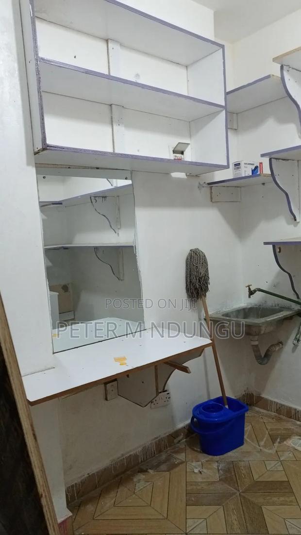 Prime Shop for Sale With Shelves