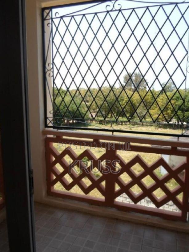 4bdrm Apartment in Cinemax, Nyali for sale