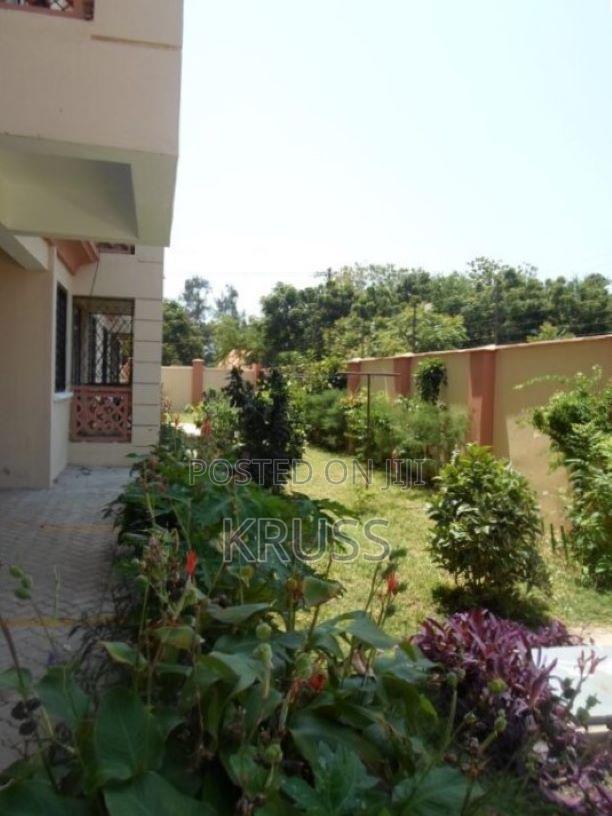 4bdrm Apartment in Cinemax, Nyali for sale