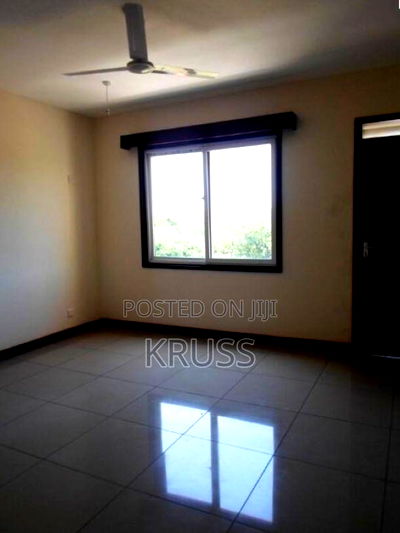 4bdrm Apartment in Cinemax, Nyali for sale - Image 8