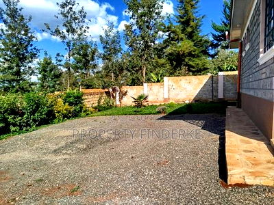 3bdrm Bungalow in Ol Keri for sale - Image 20