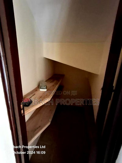 4bdrm Townhouse/Terrace in Mavoko Park, Syokimau for sale - Image 9