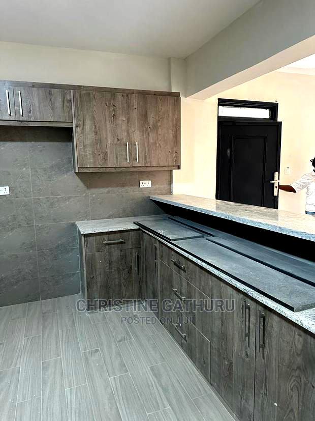 3bdrm Apartment in Ruaka Road for rent