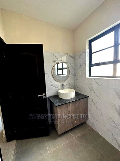 3bdrm Apartment in Ruaka Road for rent - Image 9