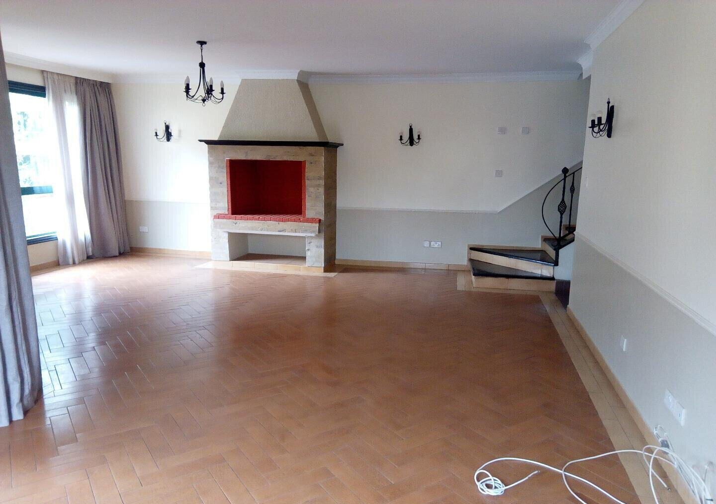 3BR En-Suite Townhouse with Backup Generator & Borehole - Westlands