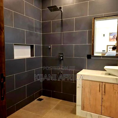 4bdrm Maisonette in Ruaka for sale - Image 10