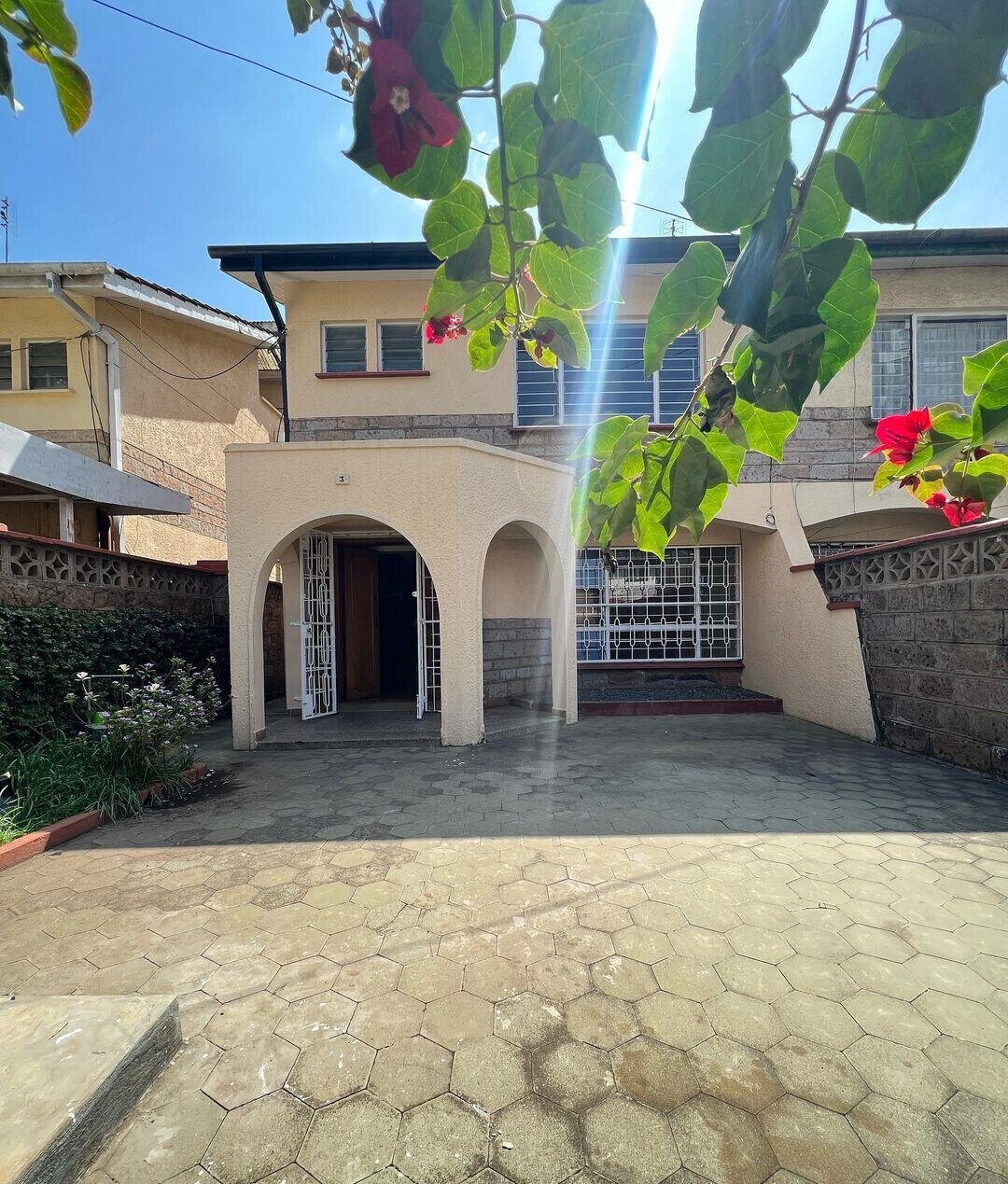 Pet Friendly 3BR in Kilimani at KSh 100K