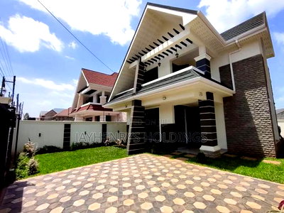 4bdrm House in Membley Estate for sale - Image 4