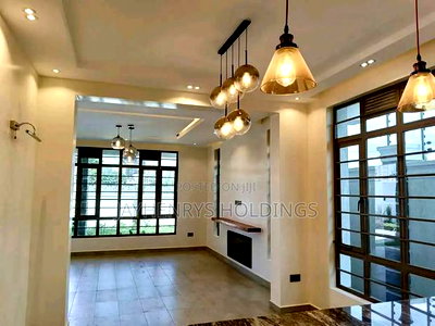 4bdrm House in Membley Estate for sale - Image 6