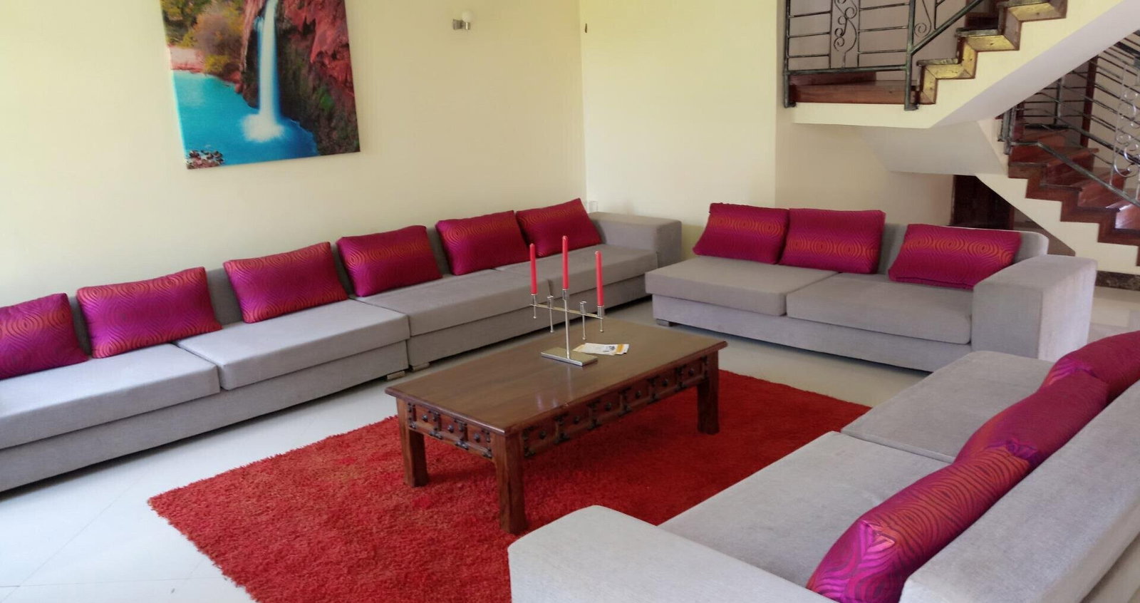 4BR En-Suite Townhouse with Sunken Lounge & Fireplace - Kitisuru