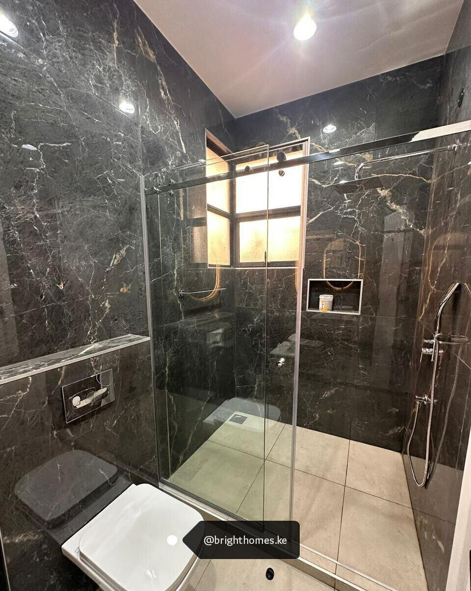 Newly Built 4-Ensuite Townhouse with Generator - Lavington