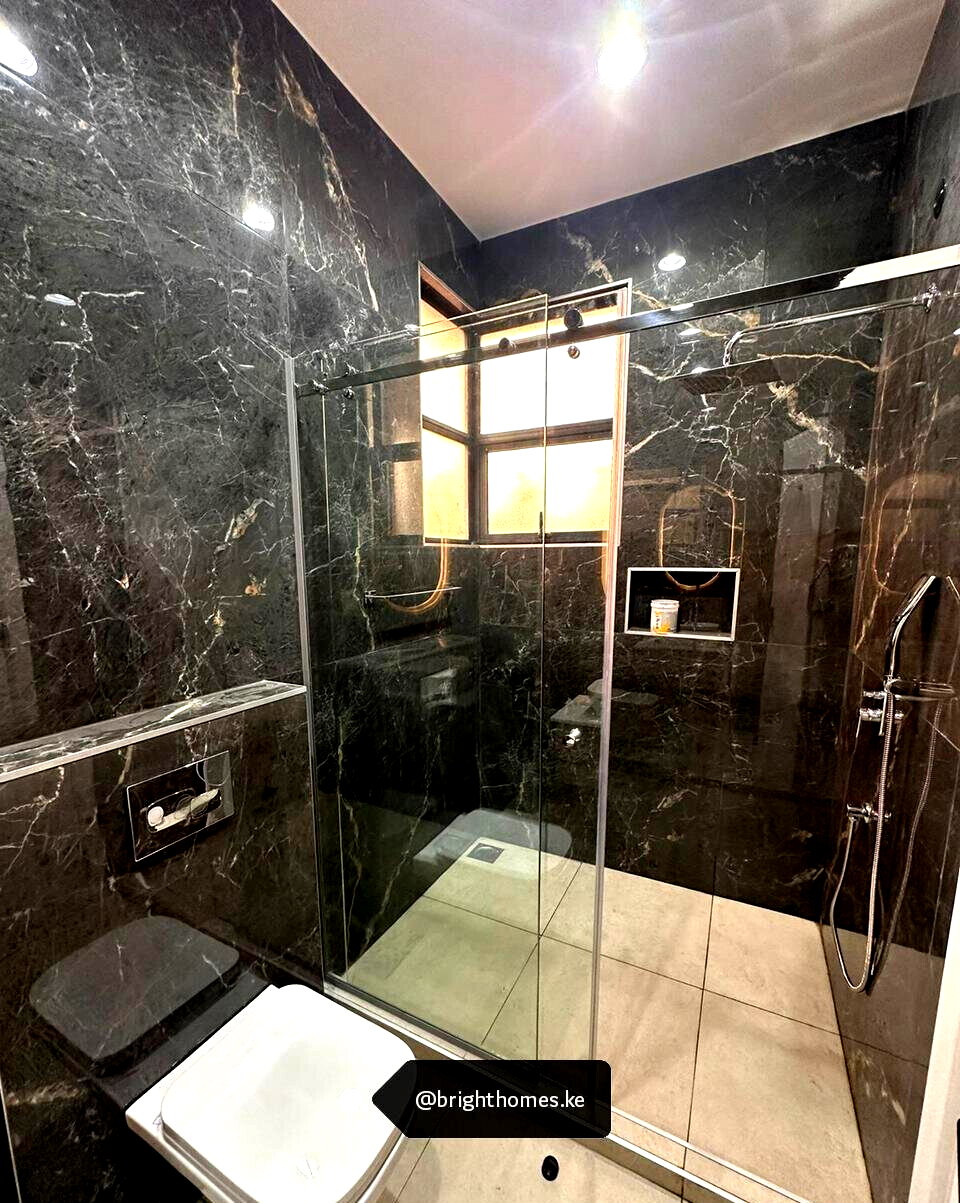 Newly Built 4-Ensuite Townhouse with Generator - Lavington