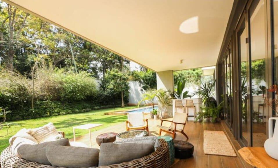 0.15 Acre Luxury Villa for Rent