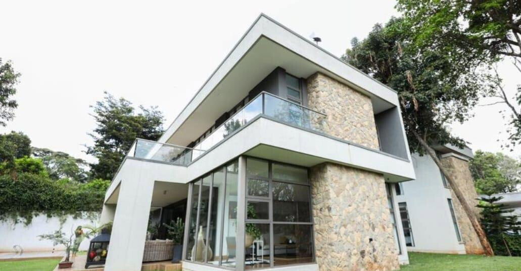 0.15 Acre Luxury Villa for Rent