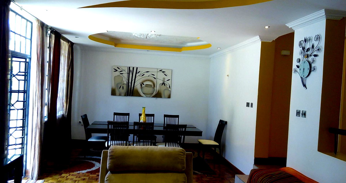 4BR Pimped Townhouse with DSQ & Borehole - Kangemi