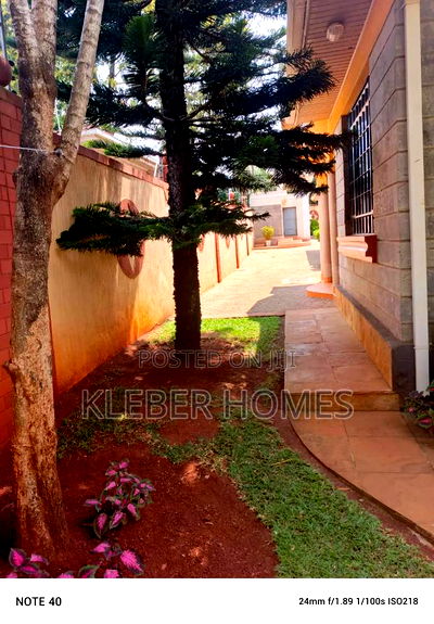 5bdrm Mansion in Runda for sale - Image 10