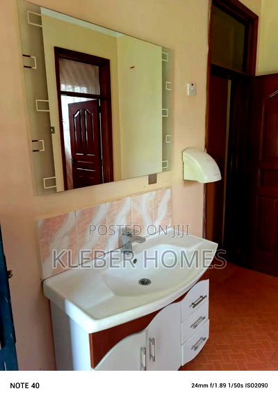 5bdrm Mansion in Runda for sale - Image 5