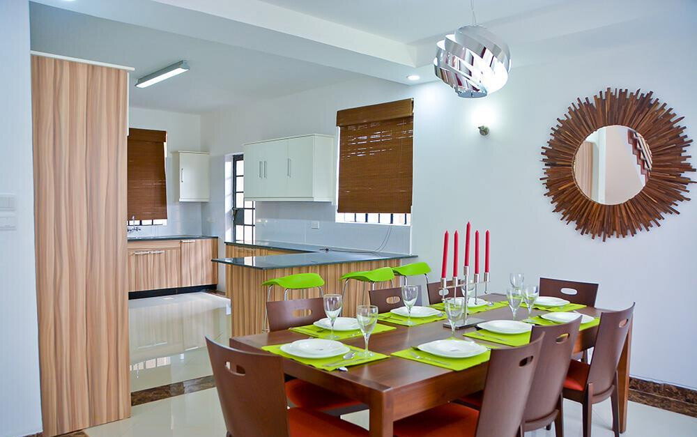4 En-Suite Bedrooms with Study & Fireplace - Kitisuru