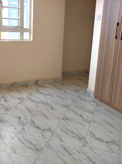 5bdrm Mansion in Membley for rent - Image 8