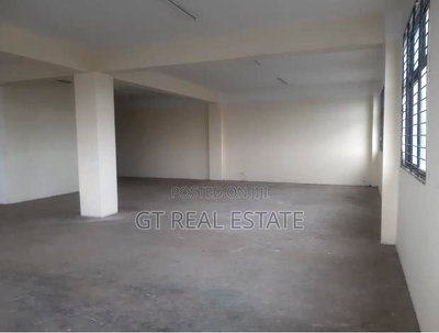 2400 SQFT Godown Near CBD - Image 1