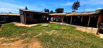 10bdrm Duplex in Kimumu for sale - Image 2