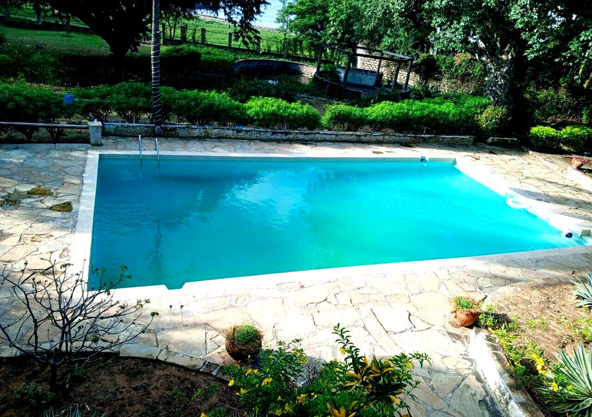 14-Bedroom Beach Townhouse with Boat Access – Malindi