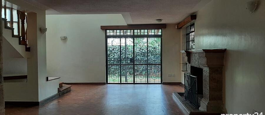 4-Ensuite Townhouse with Fireplace & DSQ - Spring Valley