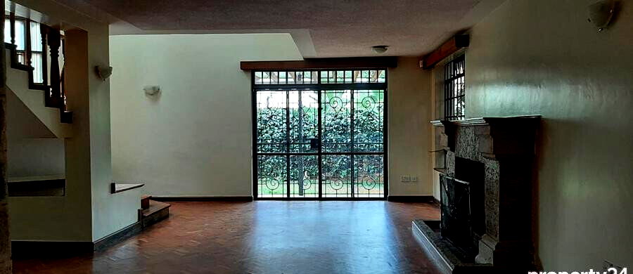 4-Ensuite Townhouse with Fireplace & DSQ - Spring Valley