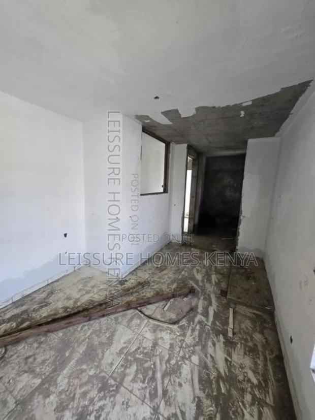 3bdrm Duplex in Thome for sale