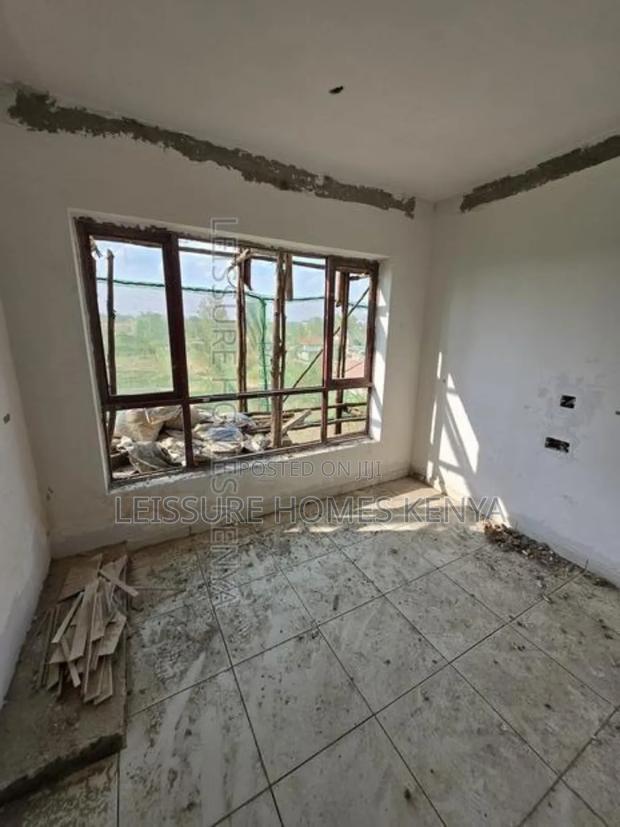 3bdrm Duplex in Thome for sale