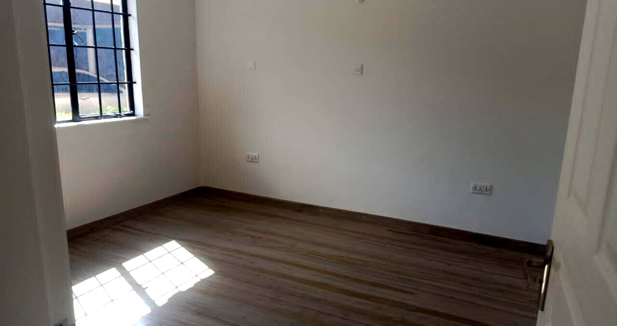 4-Bedroom Townhouse with Expansive Garden – Karen