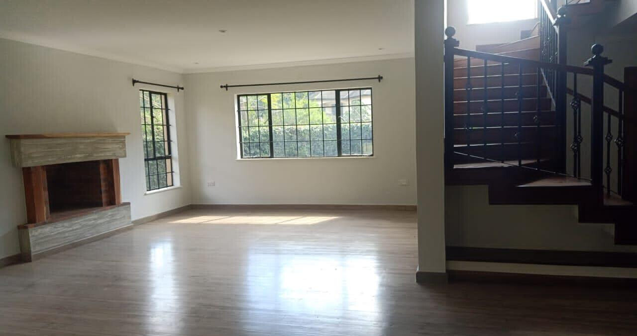 4-Bedroom Townhouse with Expansive Garden – Karen