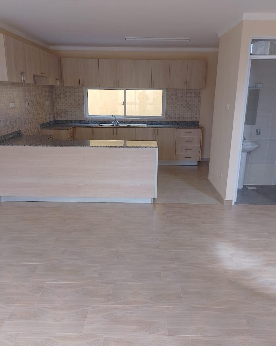 3BR Bungalow with Pool & Clubhouse - New Kitisuru