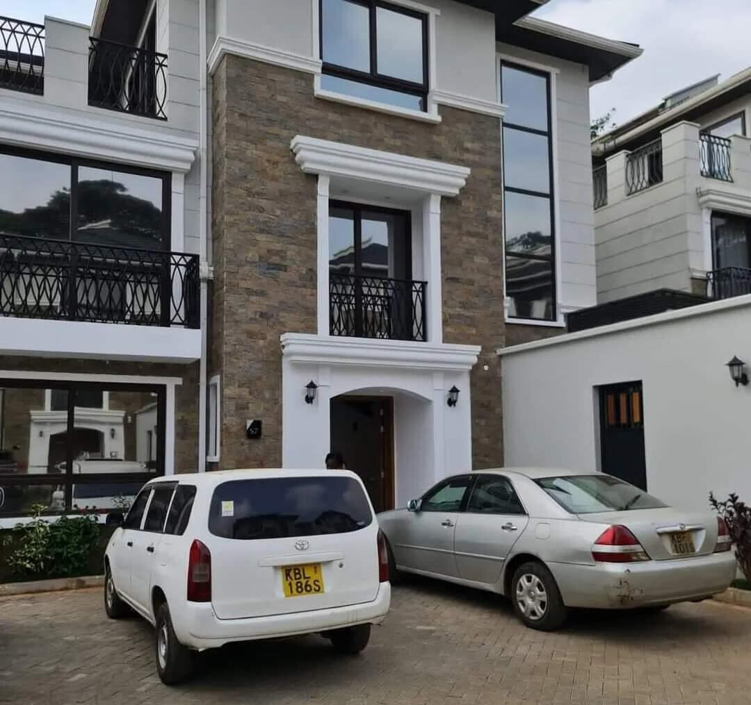 5BR All-Ensuite Townhouse with Karura Views & Private Garden – Peponi, Nairobi