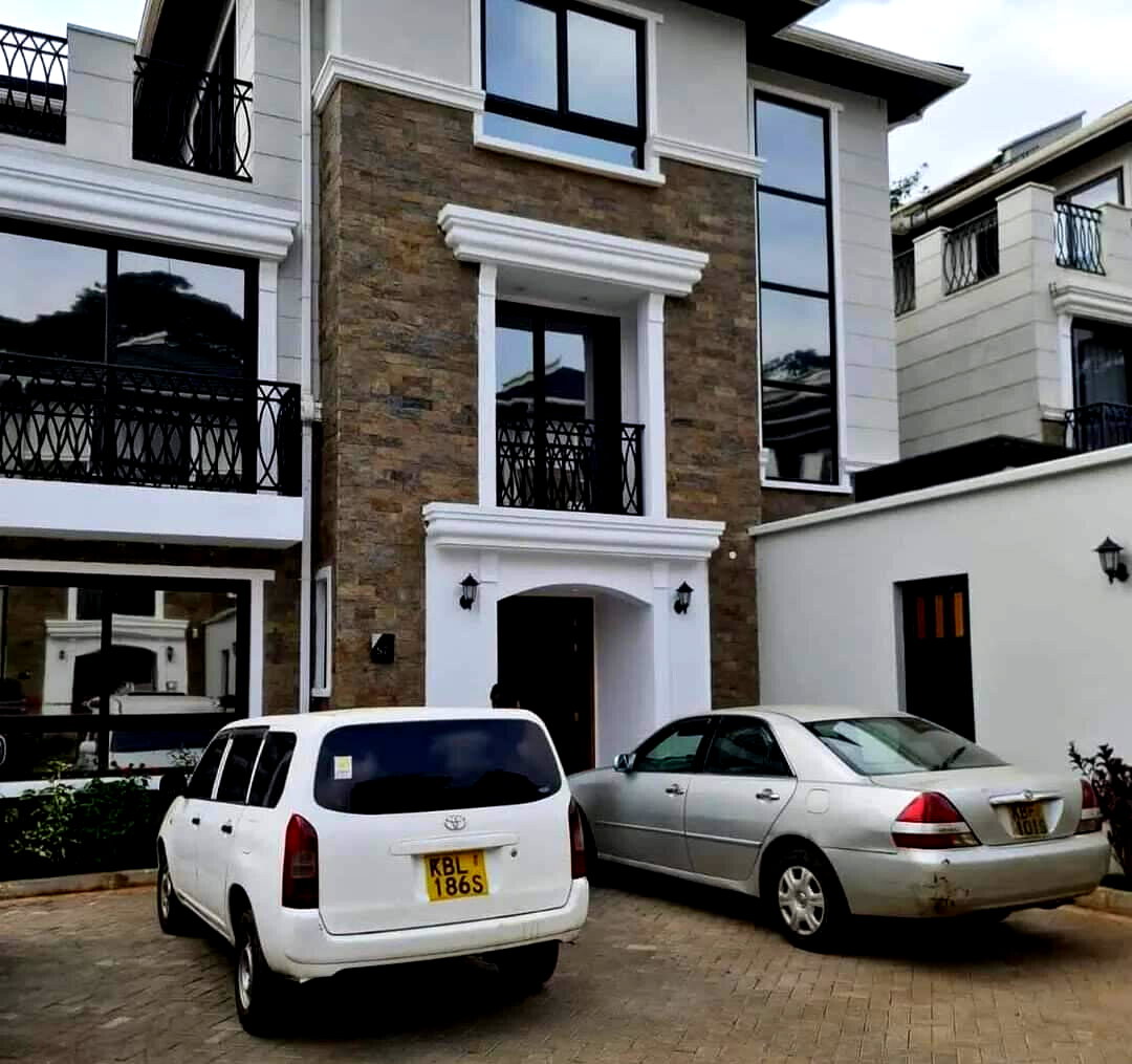 5BR All-Ensuite Townhouse with Karura Views & Private Garden – Peponi, Nairobi