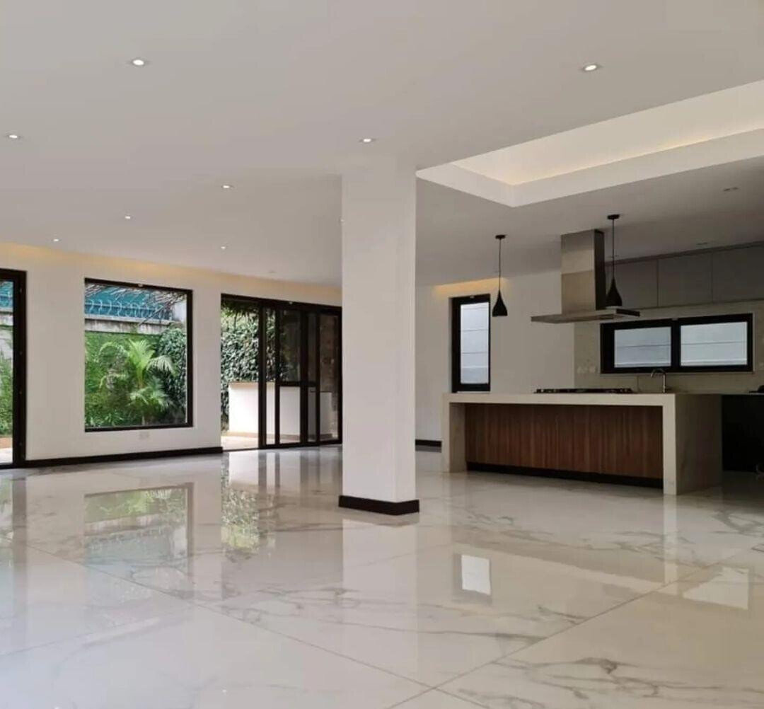 5BR All-Ensuite Townhouse with Karura Views & Private Garden – Peponi, Nairobi