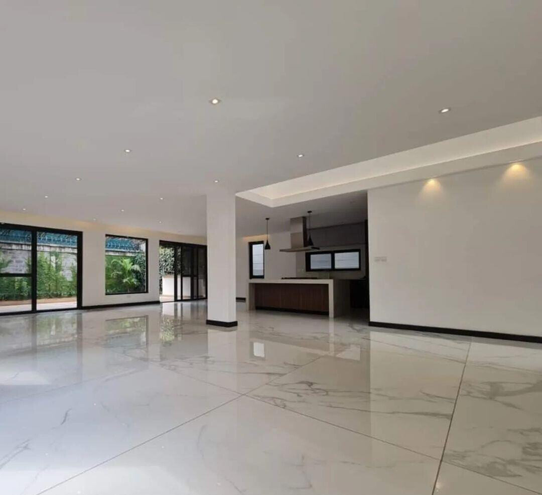 5BR All-Ensuite Townhouse with Karura Views & Private Garden – Peponi, Nairobi
