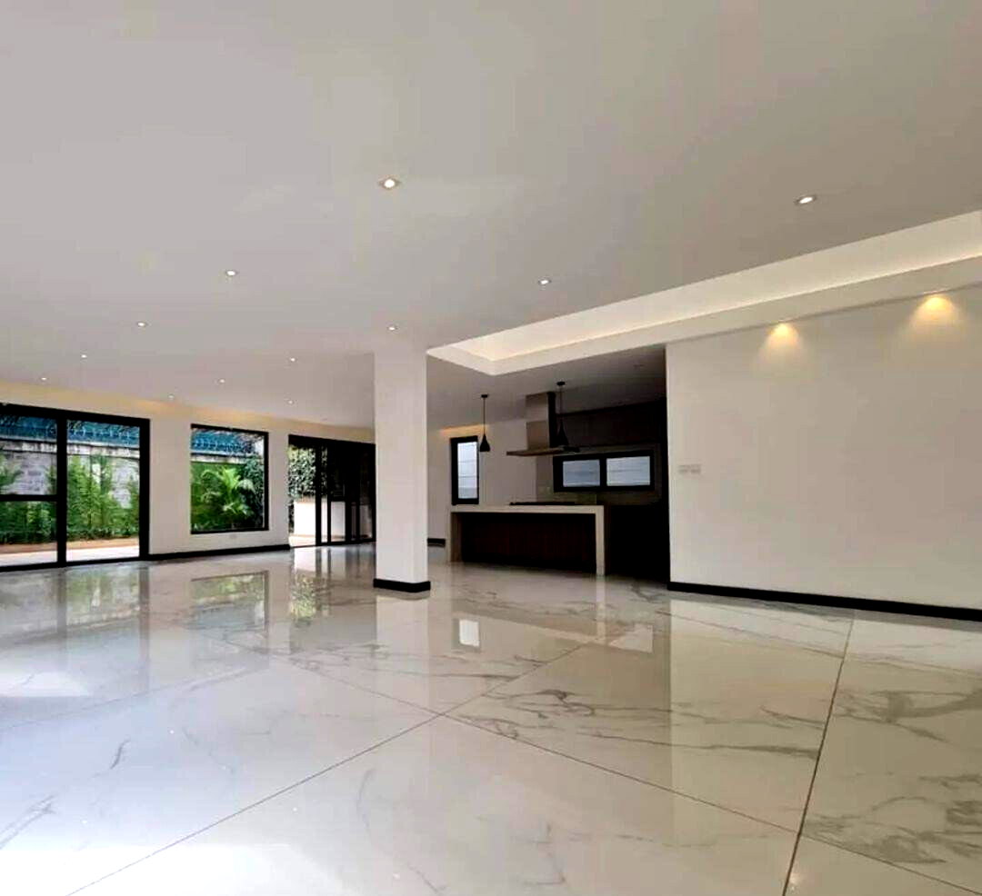 5BR All-Ensuite Townhouse with Karura Views & Private Garden – Peponi, Nairobi