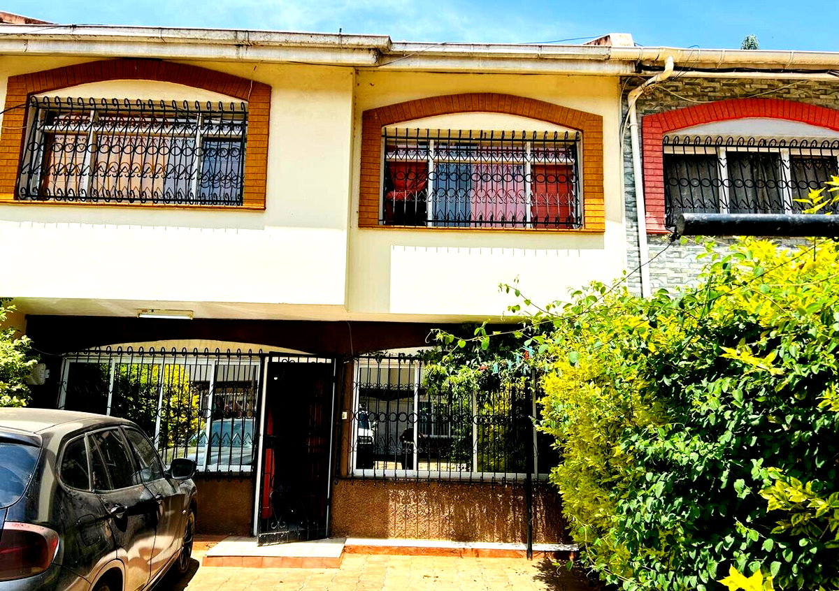 3BR Townhouse with Designer Kitchen & Walk-in Wardrobe - Westlands