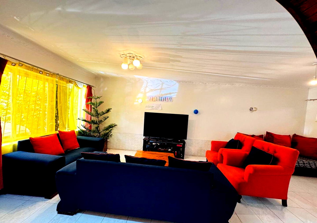 3BR Townhouse with Designer Kitchen & Walk-in Wardrobe - Westlands