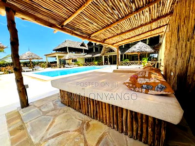 Newly Built Beach Hotel for Sale - Image 3
