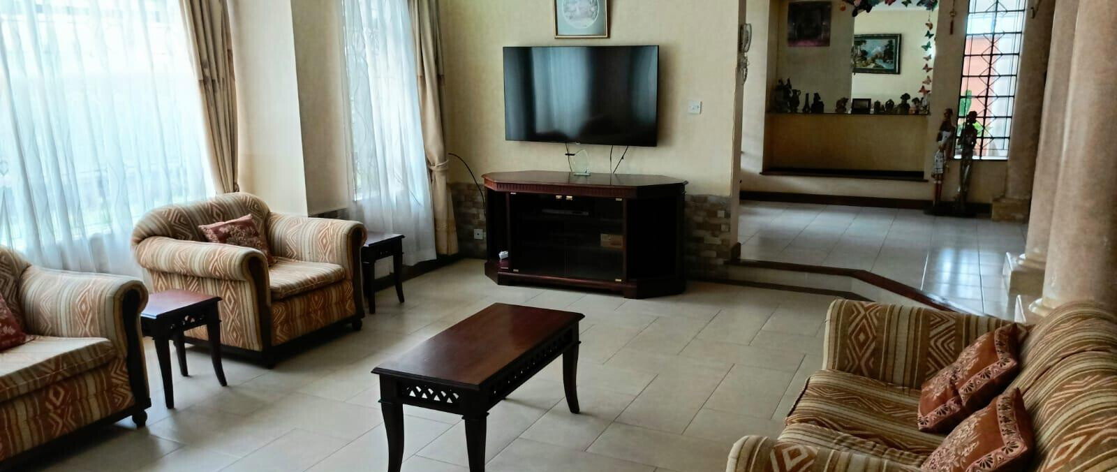 Vastu-Designed 4-Ensuite Townhouse with DSQ - Westlands