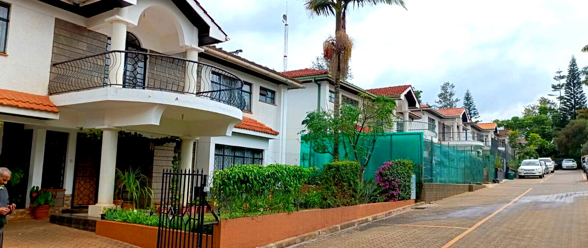 Vastu-Designed 4-Ensuite Townhouse with DSQ - Westlands