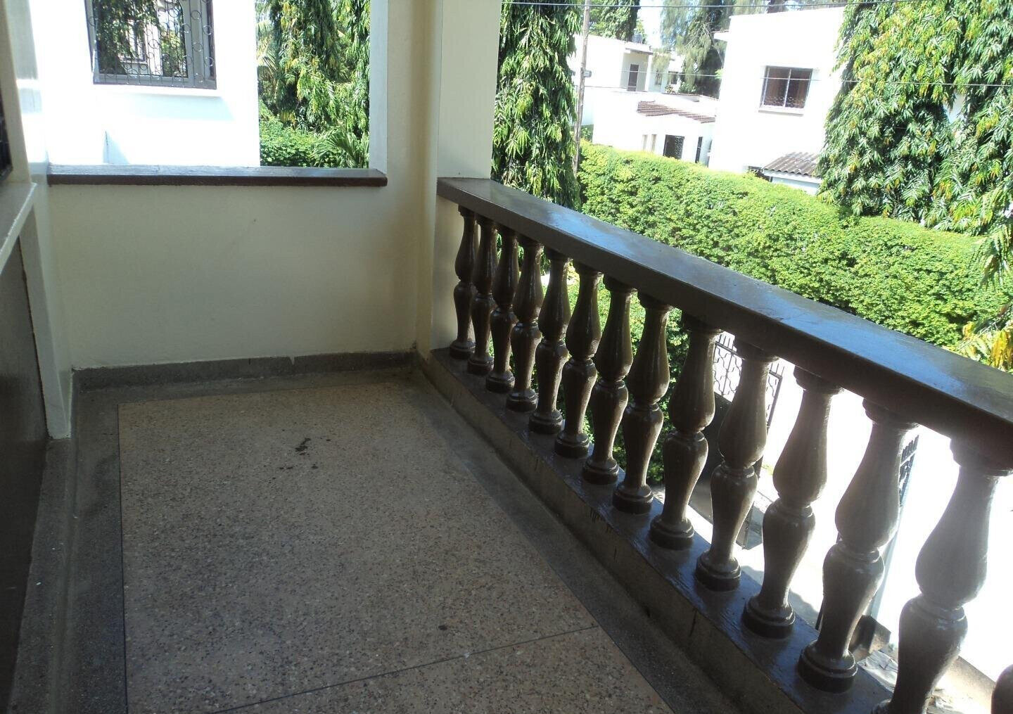 1.2 Acre Garden Home for Rent at KSh 80K
