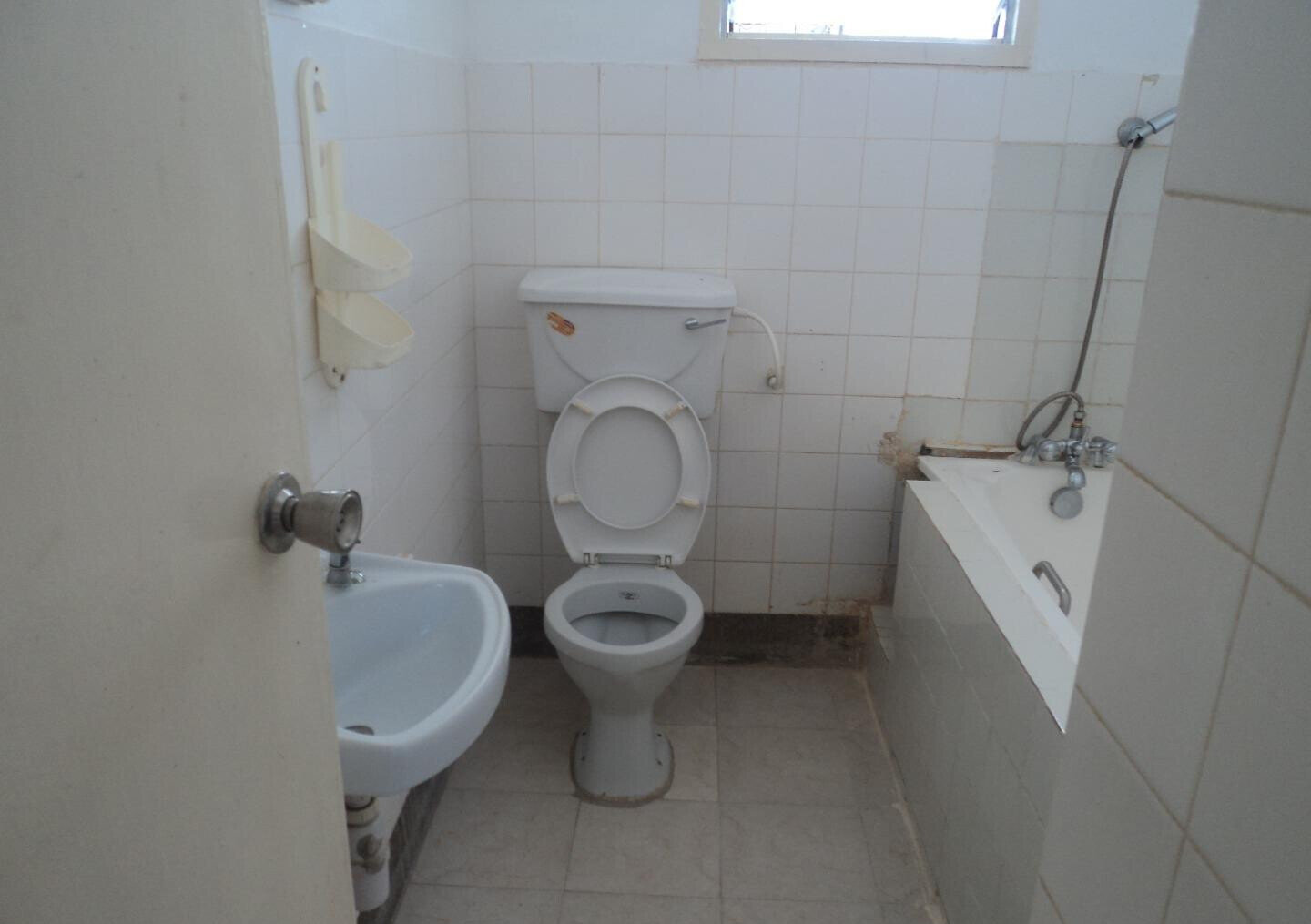 1.2 Acre Garden Home for Rent at KSh 80K